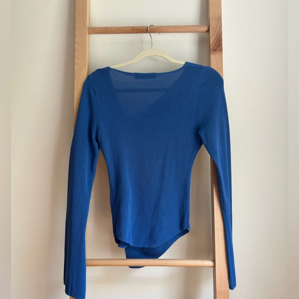 Zara Blue Ruched Knit Top medium - Picture 2 of 4